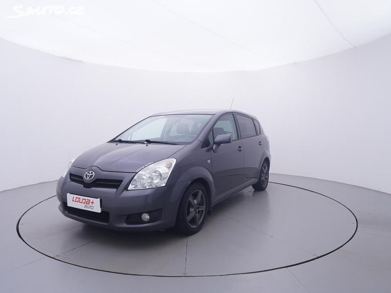 Toyota Corolla Verso, 7 Seater 2.2 DCI 100 kW